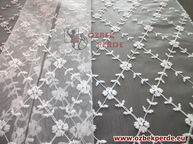 Çiçek Örgülü Tül Perde